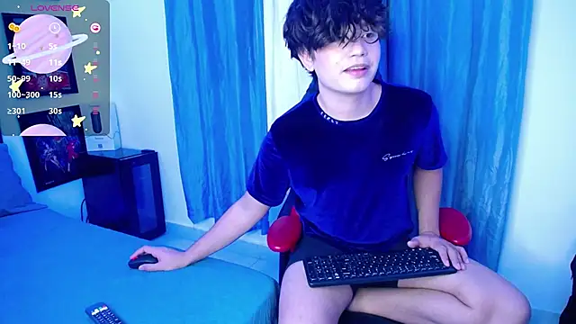 Snapshot of andyboy- chatting on February 2025 01:22:01 AM andyboy- online show from February 2025 01:22:01 AM
