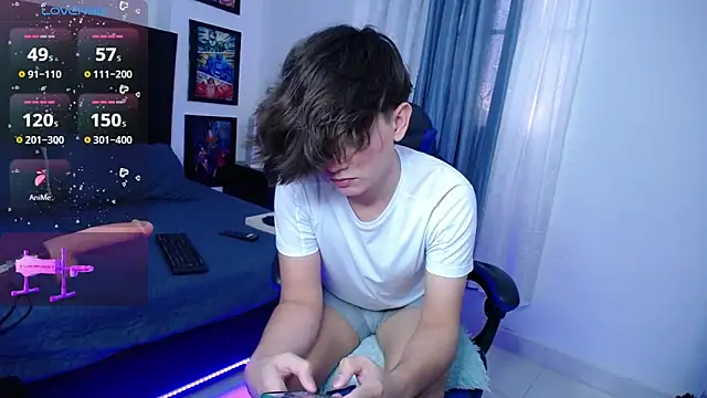 Snapshot of andyboy- chatting on October 2025 10:22:01 PM andyboy- online show from October 2025 10:22:01 PM