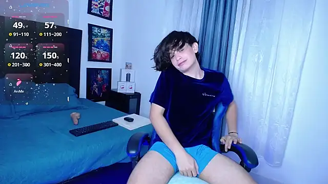 Snapshot of andyboy- chatting on November 2025 11:32:01 PM andyboy- online show from November 2025 11:32:01 PM