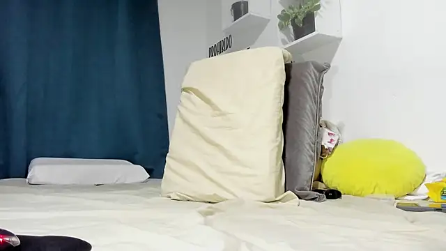 Aronxxs online show from September 2025 10:36:02 AM