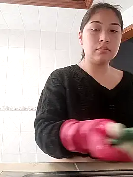 Caroll Luna online show from January 2025 04:02:02 PM