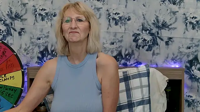 Snapshot of Morgan_Shipley chatting on December 2024 02:10:01 AM Morgan Shipley online show from December 2024 02:10:01 AM