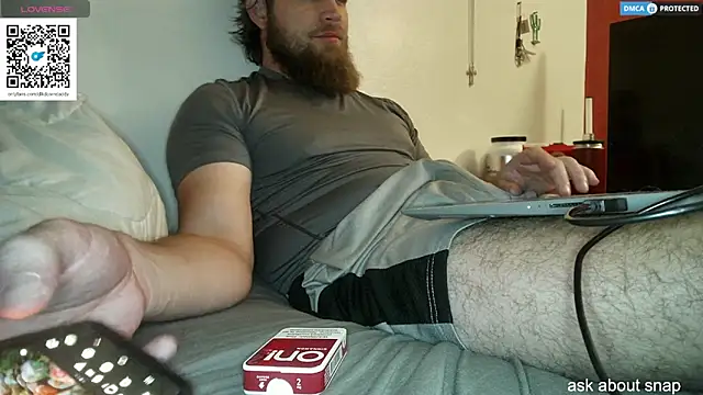 Snapshot of dikdowndaddy chatting on September 2025 07:57:01 AM dikdowndaddy online show from September 2025 07:57:01 AM