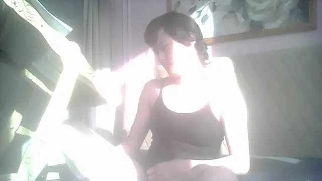 Snapshot of SunElizabeth chatting on May 2026 03:17:02 AM SunElizabeth online show from May 2026 03:17:02 AM