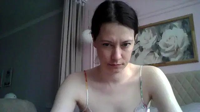 SunElizabeth online show from March 2025 01:12:02 PM