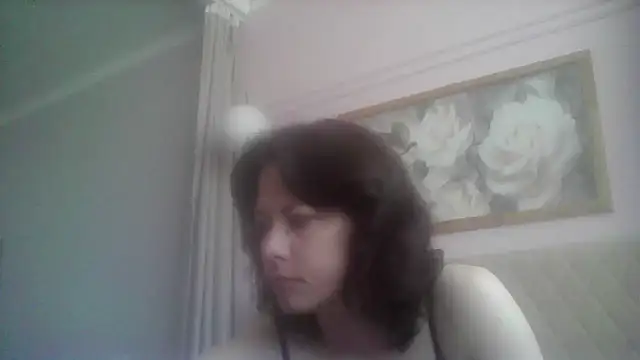 SunElizabeth online show from March 2026 12:05:01 PM
