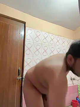 Snapshot of NakedPlayBoy chatting on January 2025 02:54:02 AM NakedPlayBoy online show from January 2025 02:54:02 AM