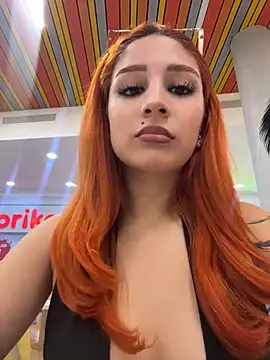 Snapshot of Mon_Cherry chatting on May 2026 01:11:01 AM Mon Cherry online show from May 2026 01:11:01 AM
