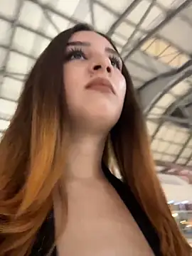 Mon Cherry online show from March 2026 01:06:01 AM