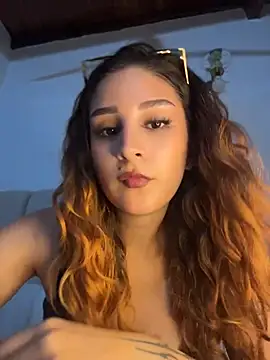 Mon Cherry online show from April 2026 01:11:02 AM