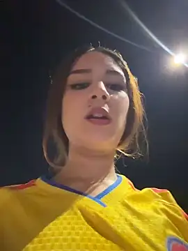 Mon Cherry online show from March 2026 01:14:01 AM