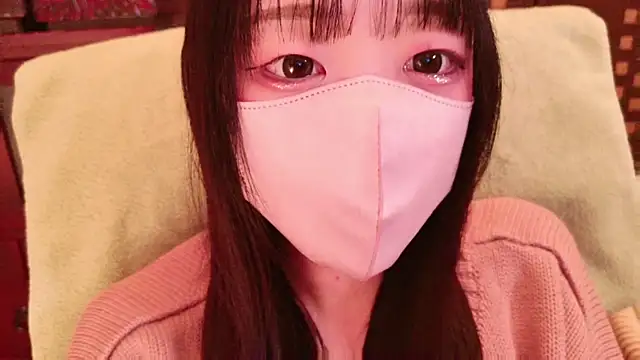 Snapshot of chan_yuma_tan chatting on February 2025 07:07:01 AM chan yuma tan online show from February 2025 07:07:01 AM