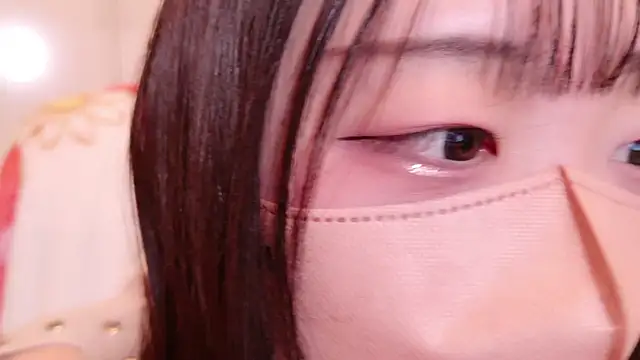 Snapshot of chan_yuma_tan chatting on December 2024 02:17:01 PM chan yuma tan online show from December 2024 02:17:01 PM