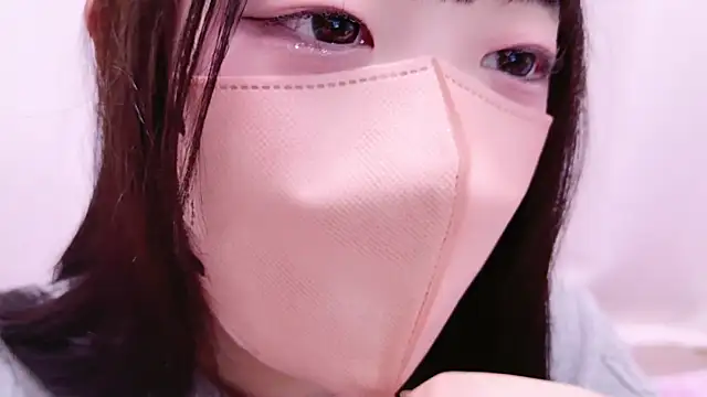 Snapshot of chan_yuma_tan chatting on December 2024 11:12:01 AM chan yuma tan online show from December 2024 11:12:01 AM