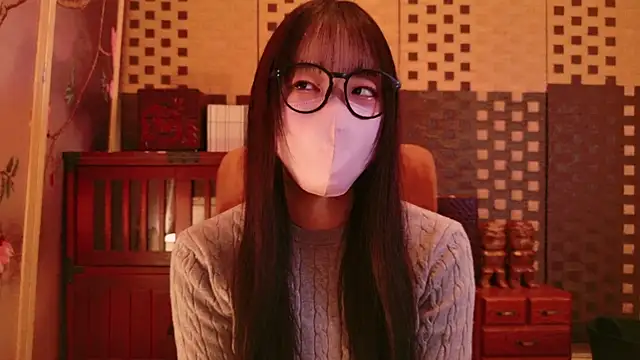 Snapshot of chan_yuma_tan chatting on January 2025 05:23:02 PM chan yuma tan online show from January 2025 05:23:02 PM