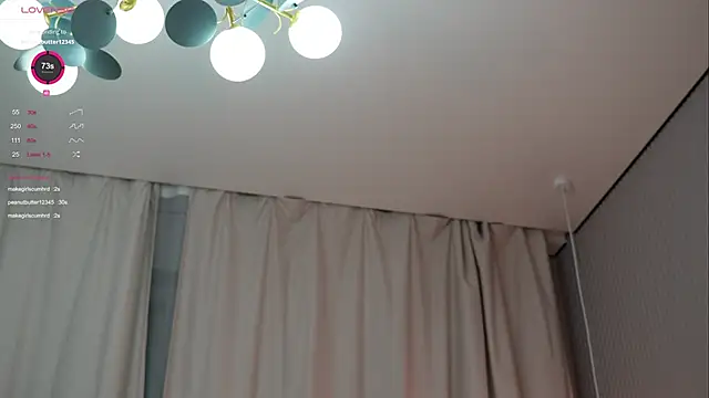 Snapshot of _Pretty_Doll_ chatting on January 2025 10:42:01 PM Pretty Doll online show from January 2025 10:42:01 PM