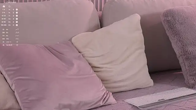  Pretty Doll  online show from November 2025 09:53:01 AM