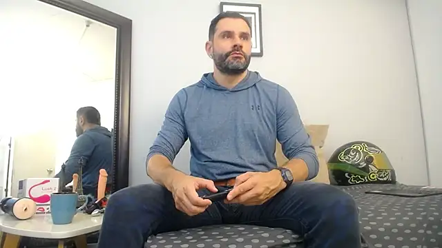 jonasbeards online show from November 2025 03:00:02 PM