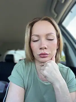 LavenderHot online show from May 2026 02:22:01 AM