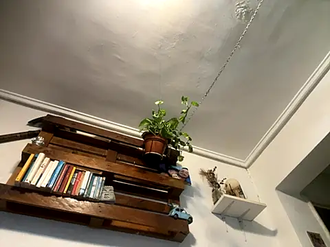 EnricoGio online show from September 2025 06:04:02 PM