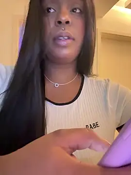 Snapshot of latinababyy chatting on December 2025 09:17:02 PM latinababyy online show from December 2025 09:17:02 PM