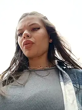 Violeta 12- online show from December 2025 04:32:02 PM