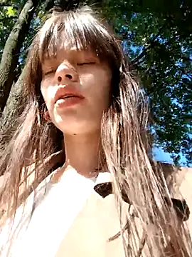 Violeta 12- online show from November 2025 07:02:02 PM