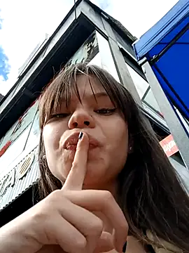 Violeta 12- online show from November 2025 07:58:01 PM