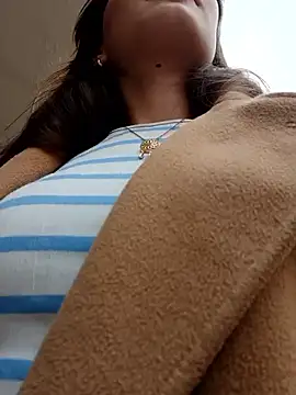 Violeta 12- online show from October 2025 03:24:01 PM