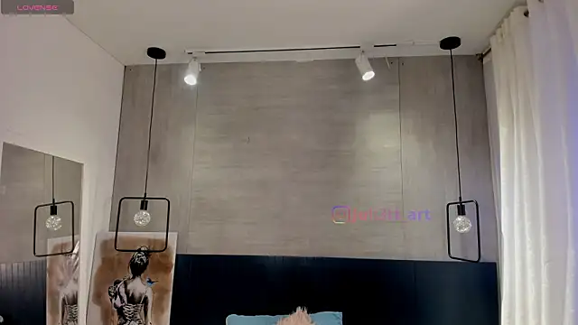  julietta online show from February 2026 12:39:02 PM