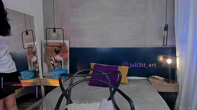  julietta online show from June 2026 01:22:01 PM