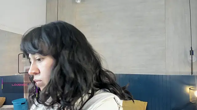  julietta online show from July 2026 01:06:01 PM