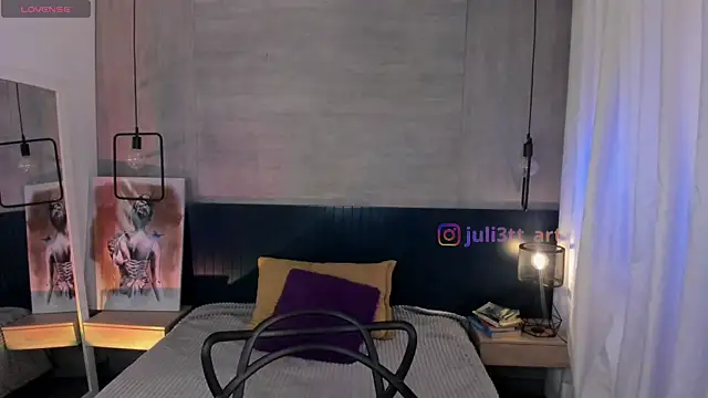  julietta online show from May 2026 12:52:01 PM