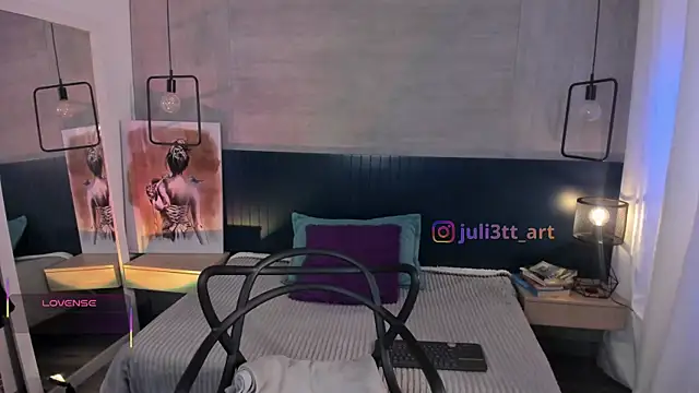  julietta online show from April 2026 12:56:02 PM