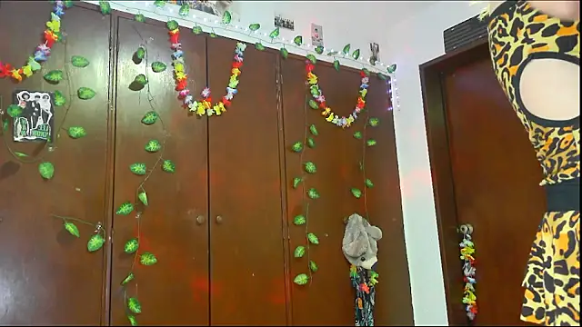  jessica rabbit online show from March 2026 10:33:02 PM