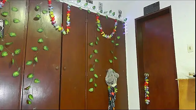  jessica rabbit online show from March 2026 06:59:02 PM