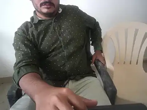 naughtymike0007 online show from November 2025 08:47:02 AM