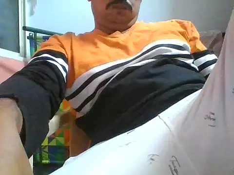 naughtymike0007 online show from February 2026 04:27:01 PM