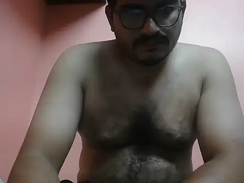 Snapshot of naughtymike0007 chatting on July 2026 04:42:02 PM naughtymike0007 online show from July 2026 04:42:02 PM