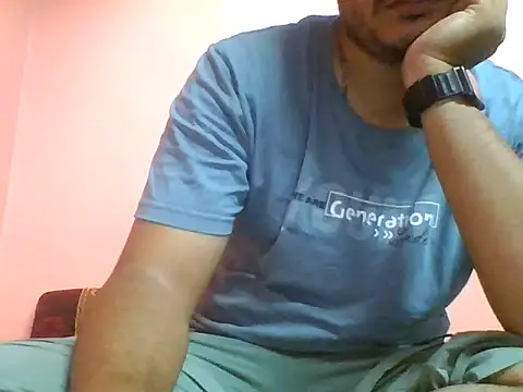 naughtymike0007 online show from October 2025 03:46:01 PM