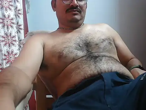 naughtymike0007 online show from March 2026 02:26:01 PM