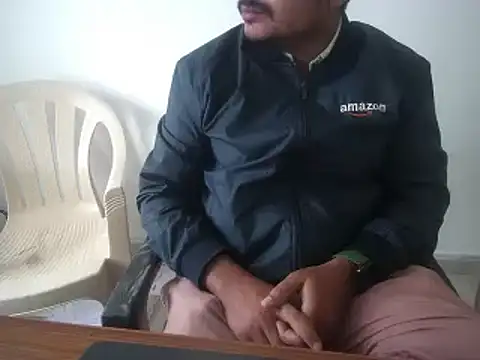 naughtymike0007 online show from November 2025 09:34:02 AM