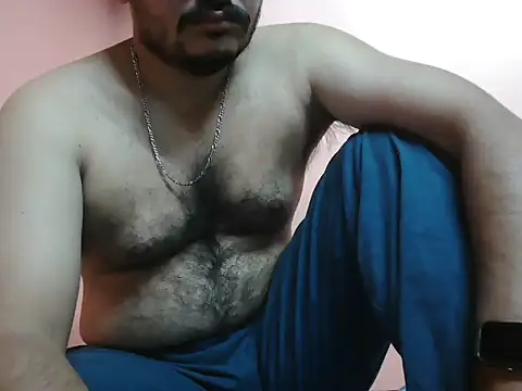 naughtymike0007 online show from February 2026 04:18:02 PM