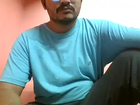 naughtymike0007 online show from November 2025 05:34:01 PM