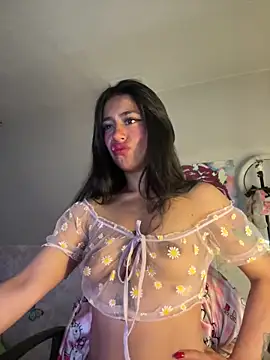 Snapshot of CieloTaylor chatting on March 2025 02:32:01 AM CieloTaylor online show from March 2025 02:32:01 AM