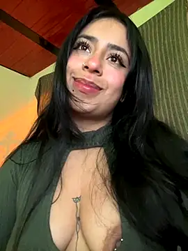 Snapshot of CieloTaylor chatting on September 2025 03:01:01 AM CieloTaylor online show from September 2025 03:01:01 AM