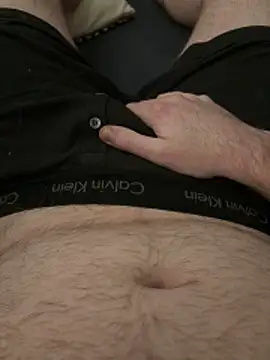 Straightlad95 online show from December 2025 03:19:02 AM