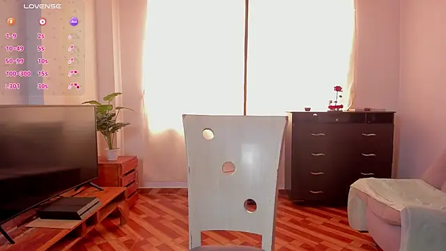 Simply Zoe   online show from February 2025 06:04:02 PM