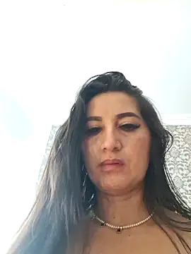 mature dollyy online show from May 2026 01:31:02 AM