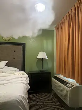 Snapshot of Gin4Cole chatting on January 2025 04:24:01 PM Gin4Cole online show from January 2025 04:24:01 PM